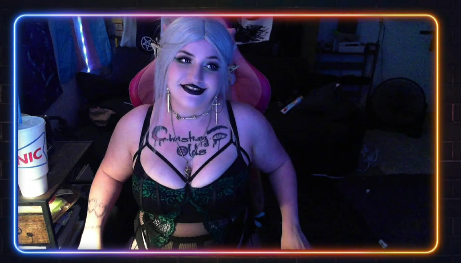 Jaceythewhorror Is Blessing The Woods With Her Elvish Magic