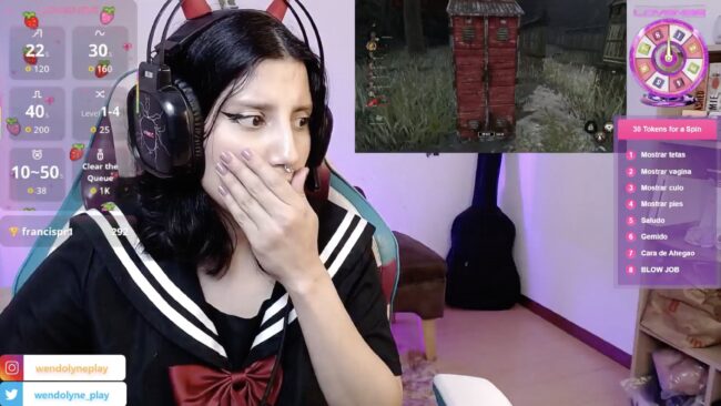 Lorelain_ Uses Her Survival Skills To Not Be Dead By Daylight