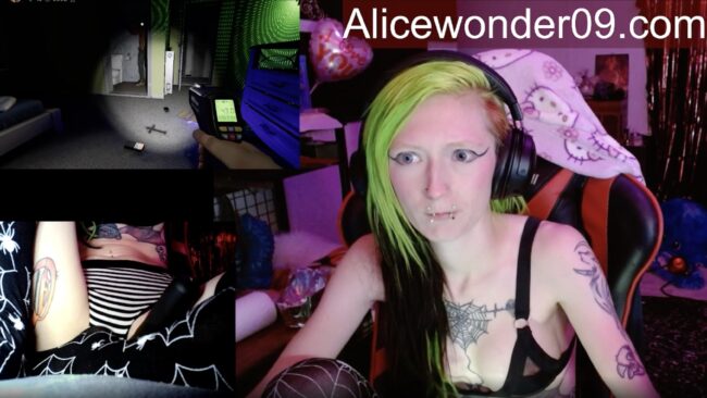 Alicewonder09 Hunts Down Ghosts In Phasmophobia