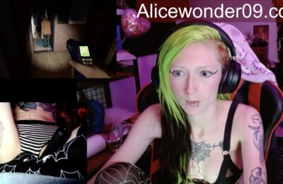 Alicewonder09 Hunts Down Ghosts In Phasmophobia