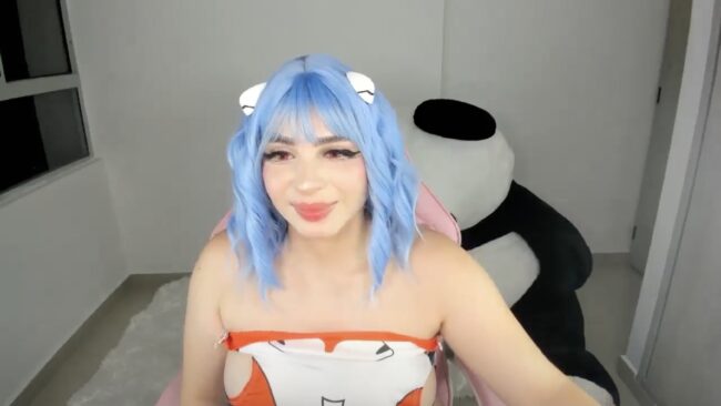 Mimicutedoll Readies To Pilot As Rei Ayanami