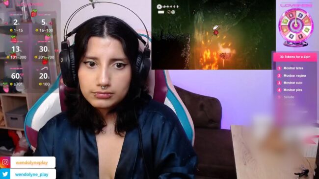 Lorelain_ Takes On Some Tough Enemies In Hollow Knight: Silksong