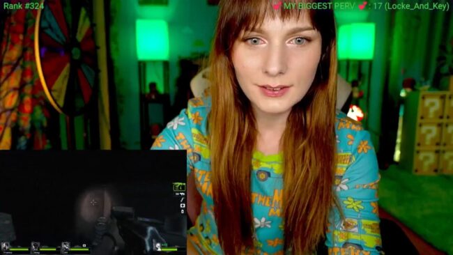 MapleMaya Fights Off A Horde Of Zombies In Left 4 Dead