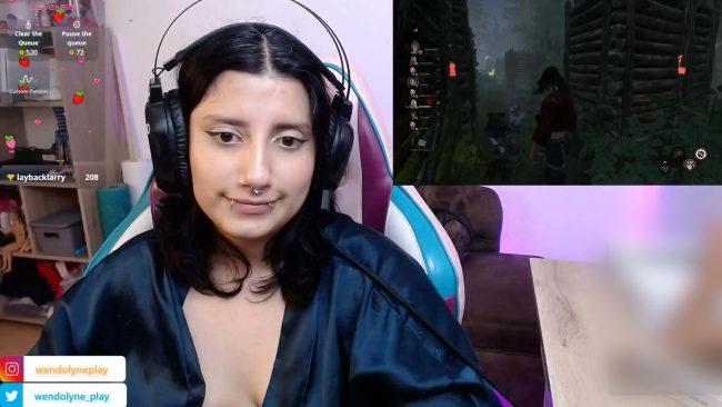 Lorelain_ Gets Hooked On Dead By Daylight