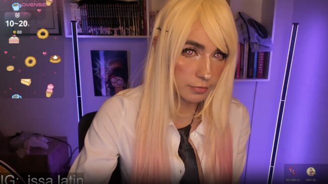 Issa_latin Is The Cosplayer In Chief, Marin Kitagawa