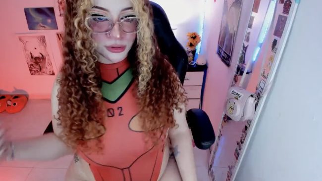 Tattiana_love Readies To Pilot