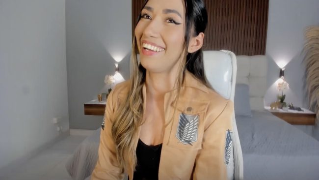 EmmaGallardo Spreads Her Wings of Freedom