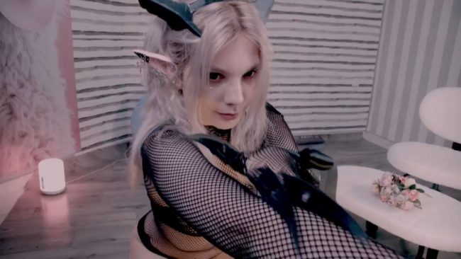 A Dark Elvish Fantasy With Careful_ibite