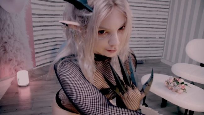 A Dark Elvish Fantasy With Careful_ibite