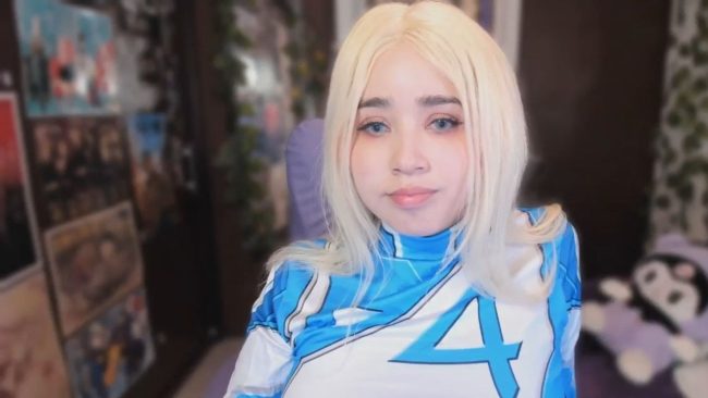 Emili_cute Joins The Fantastic Four As The Invisible Woman