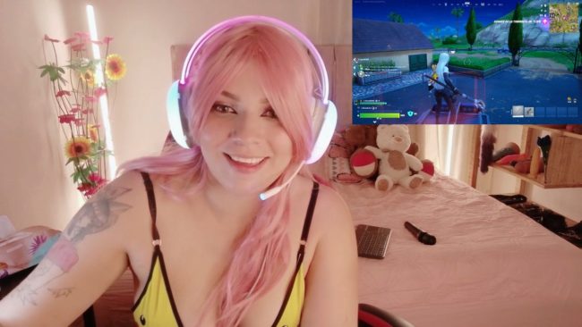 Alessia_dolce Takes On The Role Of Lady Windfrost