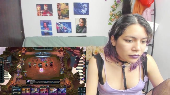 Vaiolet1314 Knows All The Teamfight Tactics