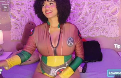 MalaikaBrown Goes Rogue With Her X-men Cosplay