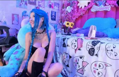 Alicebenet Jinxes Up Her Cosplay Show