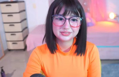 AnnieJulieth Solves Some Mysteries As Velma
