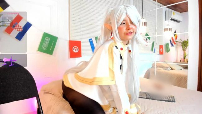 VelvetNami Makes Magic As Frieren