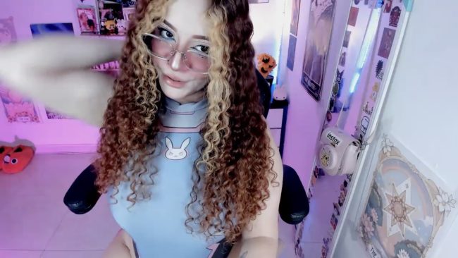 A Devious D.Va Appears And She Is Tattiana_love