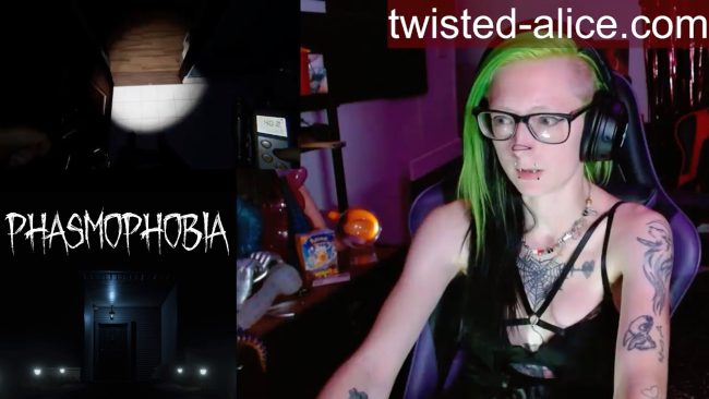 Twisted_Alice Hunts For Ghosts