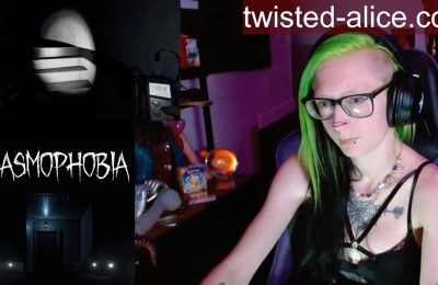 Twisted_Alice Hunts For Ghosts