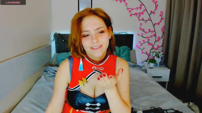 DellaRowe's Genshin Style Cosplay Show