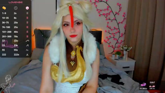A Vast Magical World Of Adventure With DellaRowe
