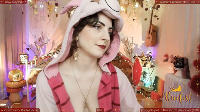 Aliceisonfire's Cute Piglet Style