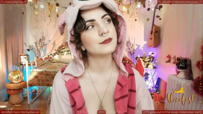 Aliceisonfire's Cute Piglet Style