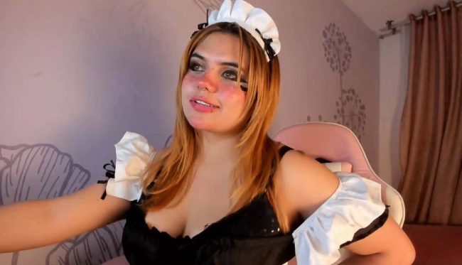 ParisRosse Is Maid To Look Cute