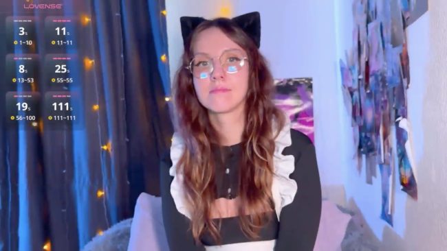 VioletMoon Is Maid To Look Cute