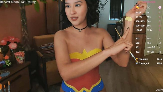 MissFine's Super-Heroic Bodypaint Show