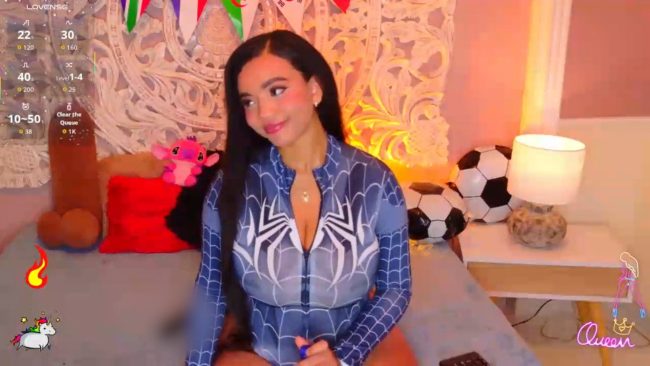 MalaikaBrown Lets The Symbiote Take Over Her Spidey Suit
