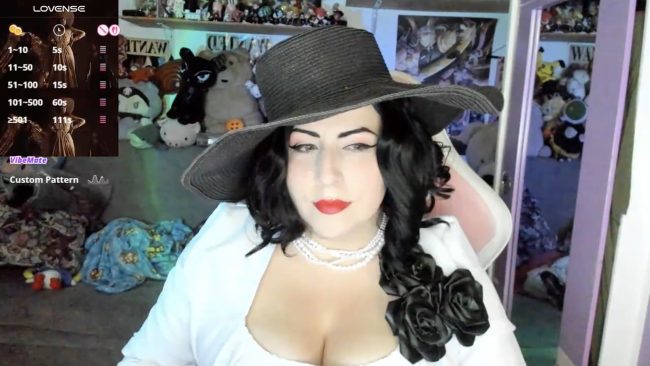 Lady Cannddyy_new Has Entered The RE Universe