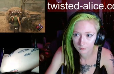 TwistedAliceW Escapes Danger In Dead By Daylight