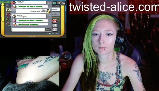 TwistedAliceW Tries To Not Look Sus In Among Us