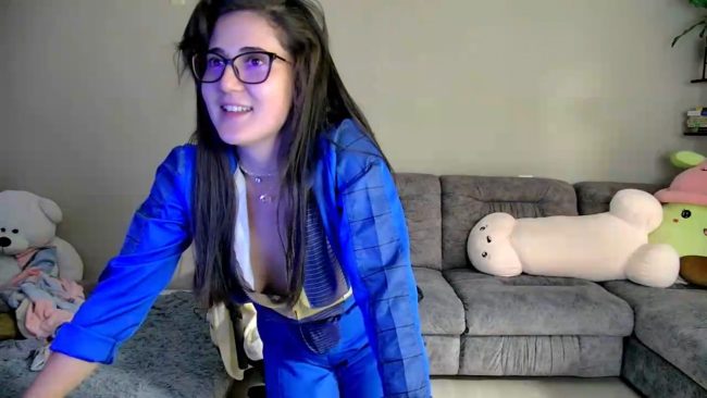 Your_Angell Begins A Fun Fallout Adventure