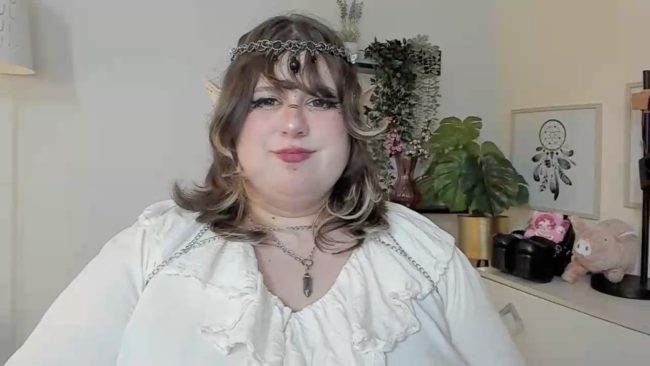 OpheliaLush Makes Elven Magic
