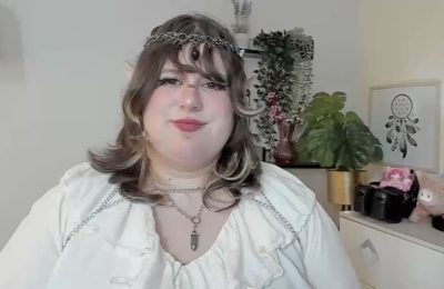 OpheliaLush Makes Elven Magic