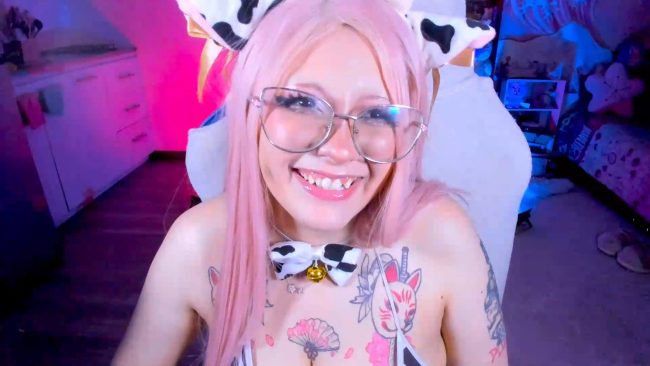 AlysaRomanova's A-Moo-Zing Cosplay Show
