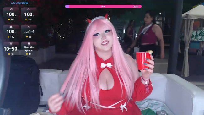 Bouncyyy's DARLING Zero Two Cosplay Show At MFC Social