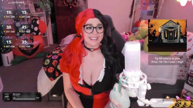 PlutoPrincess Is A Fantabulous Harley Quinn