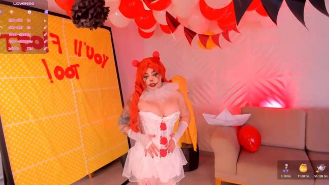 It's Time To Float With MadisonKane_ As Pennywise
