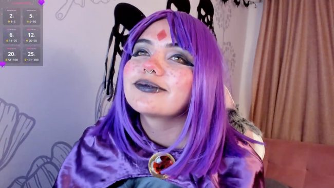 ParisRosse Makes A Ravishing Raven