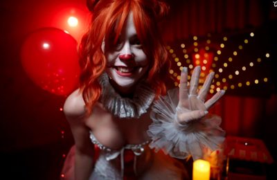 A Halloween Carnival Hosted By Newchloe18 As Pennywise The Clown