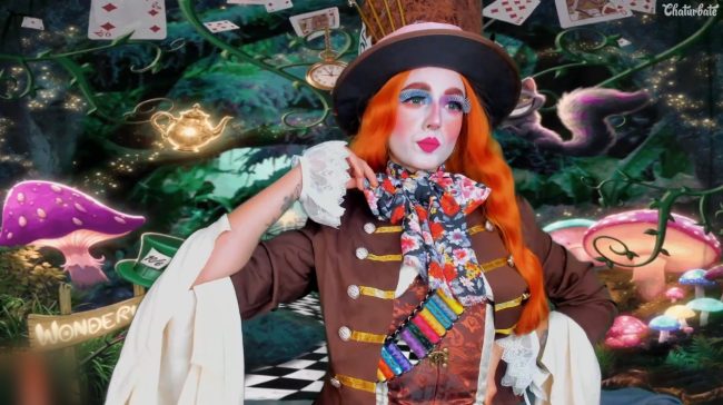 Mad Hatter Helen_mooree Hosts A Halloween Tea Party In Wonderland