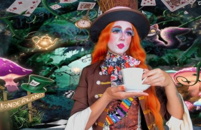 Mad Hatter Helen_mooree Hosts A Halloween Tea Party In Wonderland